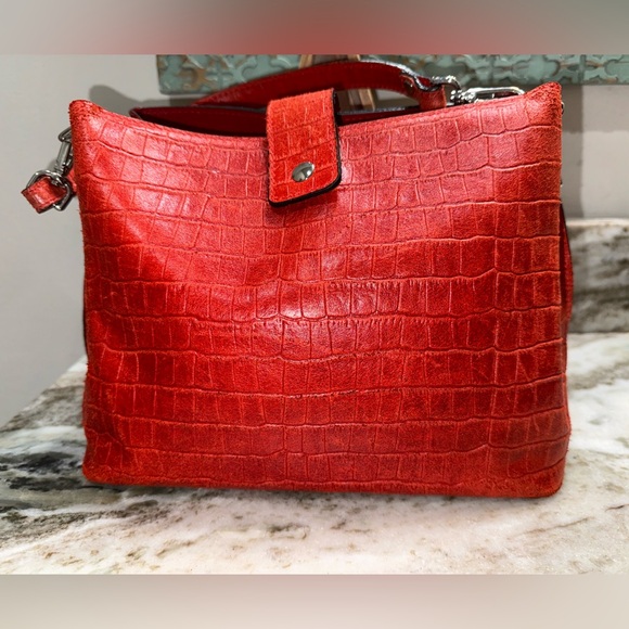 Chiara Ferretti RED Croc Embossed Handbag - Picture 11 of 16